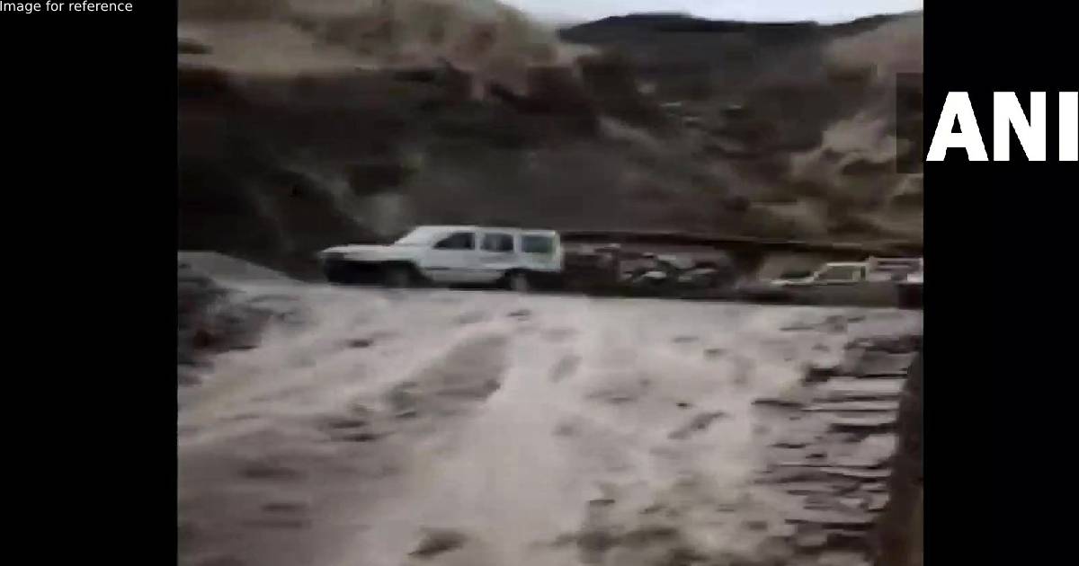 Himachal: Cloudburst hits Shalkhar village, vehicles and canals buried under water
